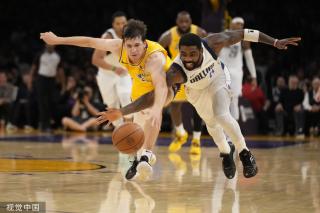 对公众人物 对公众人物